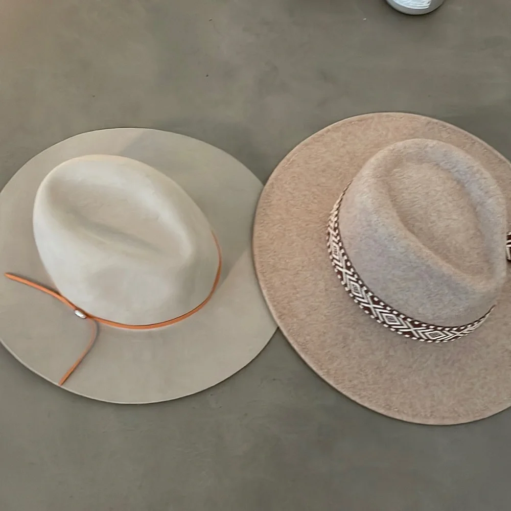 Hat bundle - Picture 1 of 3